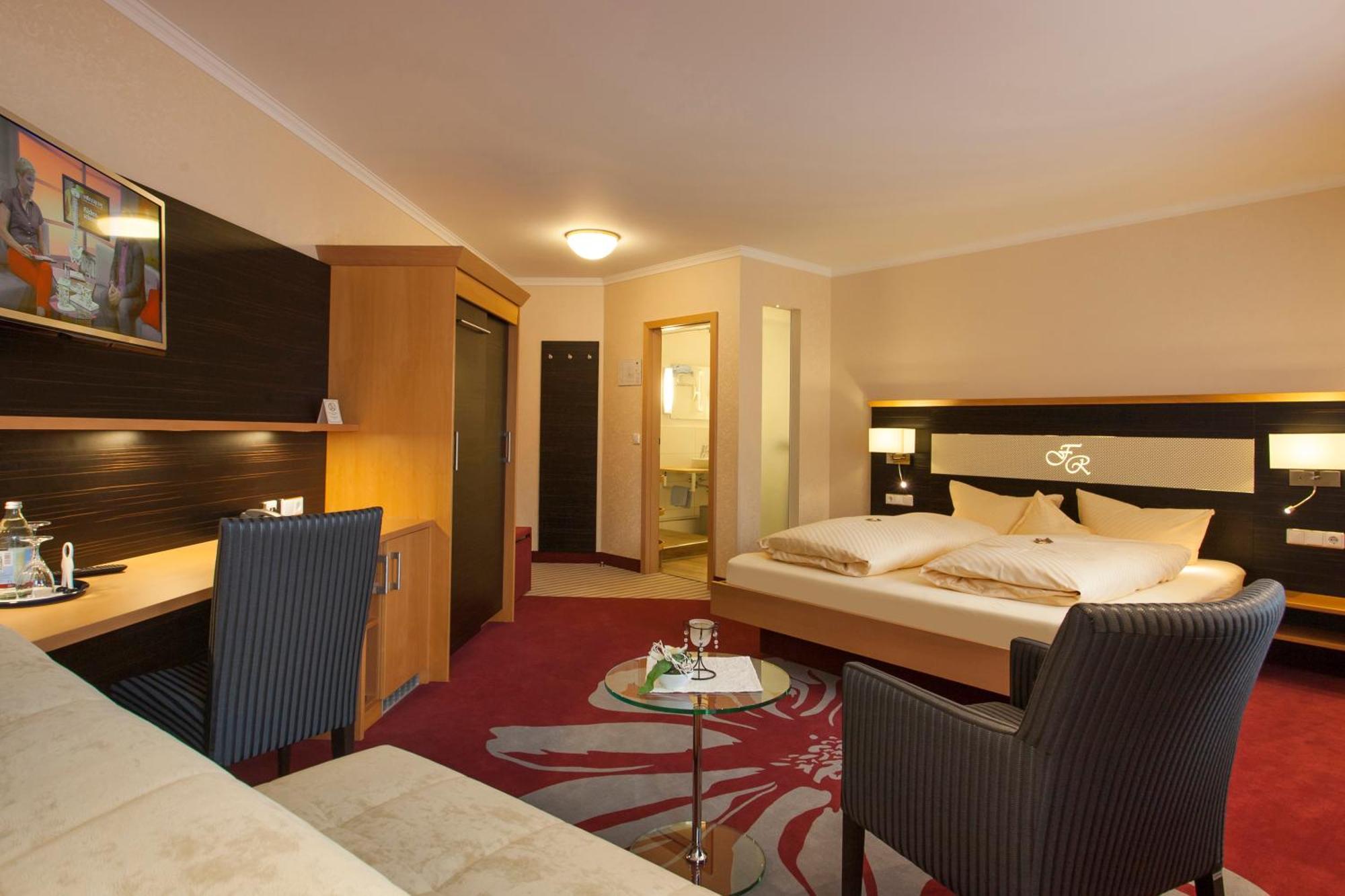 Forellenhof Roessle Hotel & Restaurant Lichtenstein  المظهر الخارجي الصورة
