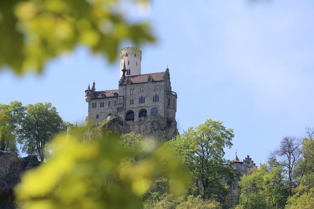 Forellenhof Roessle Hotel & Restaurant Lichtenstein  المظهر الخارجي الصورة