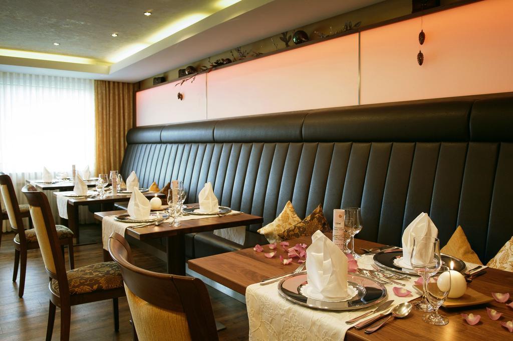 Forellenhof Roessle Hotel & Restaurant Lichtenstein  المظهر الخارجي الصورة